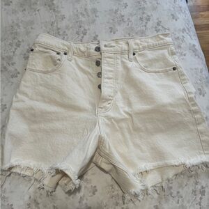 ‼️SOLD‼️Abercrombie & Fitch Cream High Waist Summer Shorts